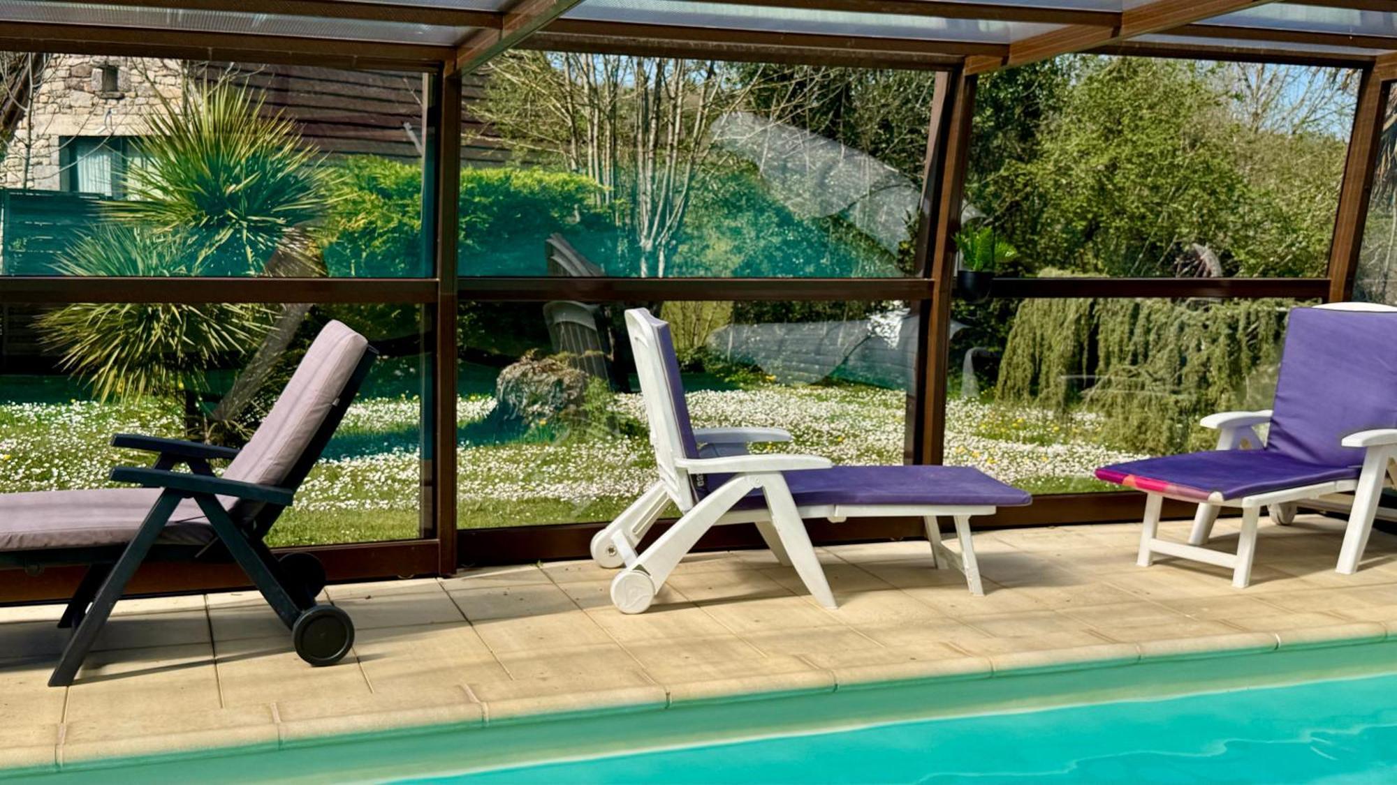 Maison De Charme Piscine Couverte Chauffee Mayrinhac-Lentour المظهر الخارجي الصورة